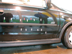 Fahrzeug mit Lackbesch�digungen, die auf den Waschvorgang zur�ckzuf�hren sein sollen